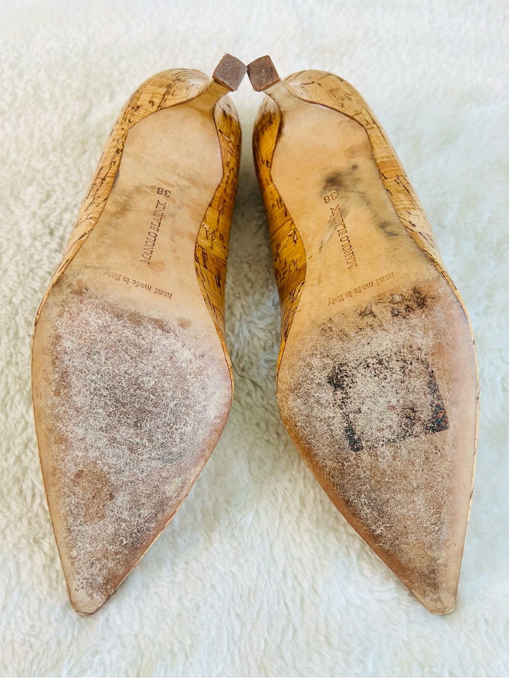 Manolo Blahnik Yellow Cork Patent Pointed Toe Pumps - Picture 8 of 10